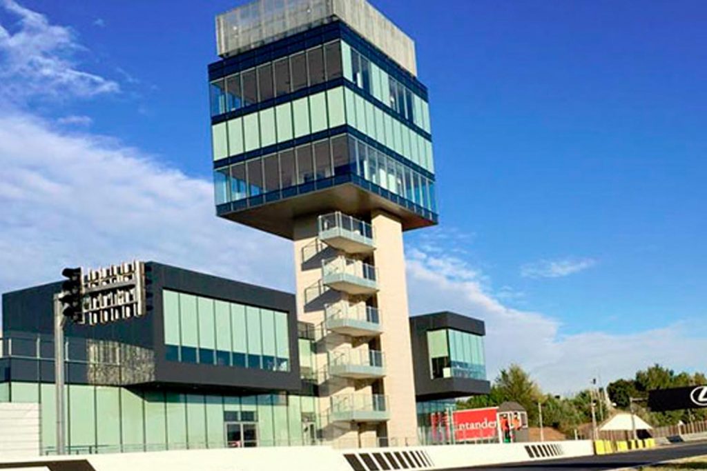 Torre del circuito del Jarama